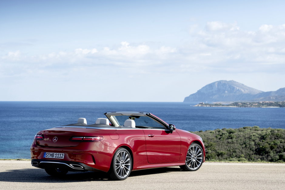 Mercedes E-class Coupe si Cabrio facelift