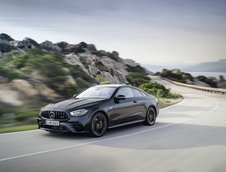 Mercedes E-class Coupe si Cabrio facelift