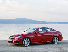 Mercedes E-Class Coupe si Cabriolet