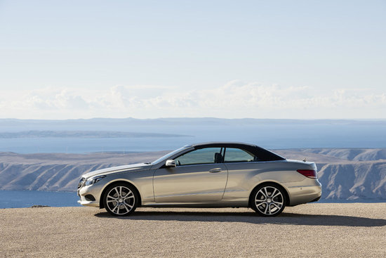 Mercedes E-Class Coupe si Cabriolet