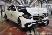 Mercedes E-Class in cadrul testelor EuroNCAP