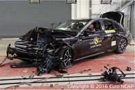 Mercedes E-Class in cadrul testelor EuroNCAP