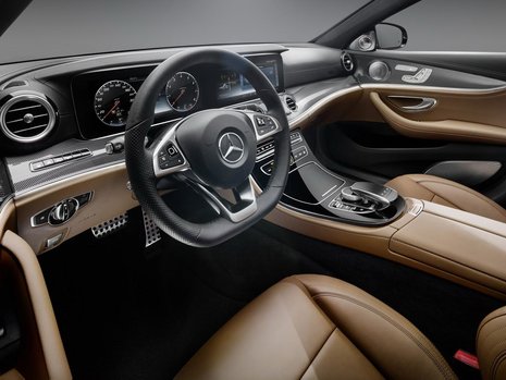 Mercedes E-Class - Interior