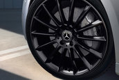 Mercedes E-Class Night Edition
