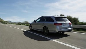 Mercedes E-Class T-Modell AVANTGARDE in actiune