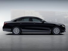 Mercedes E-Class - Versiune de baza