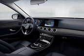 Mercedes E-Class - Versiune de baza