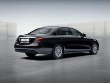 Mercedes E-Class - Versiune de baza