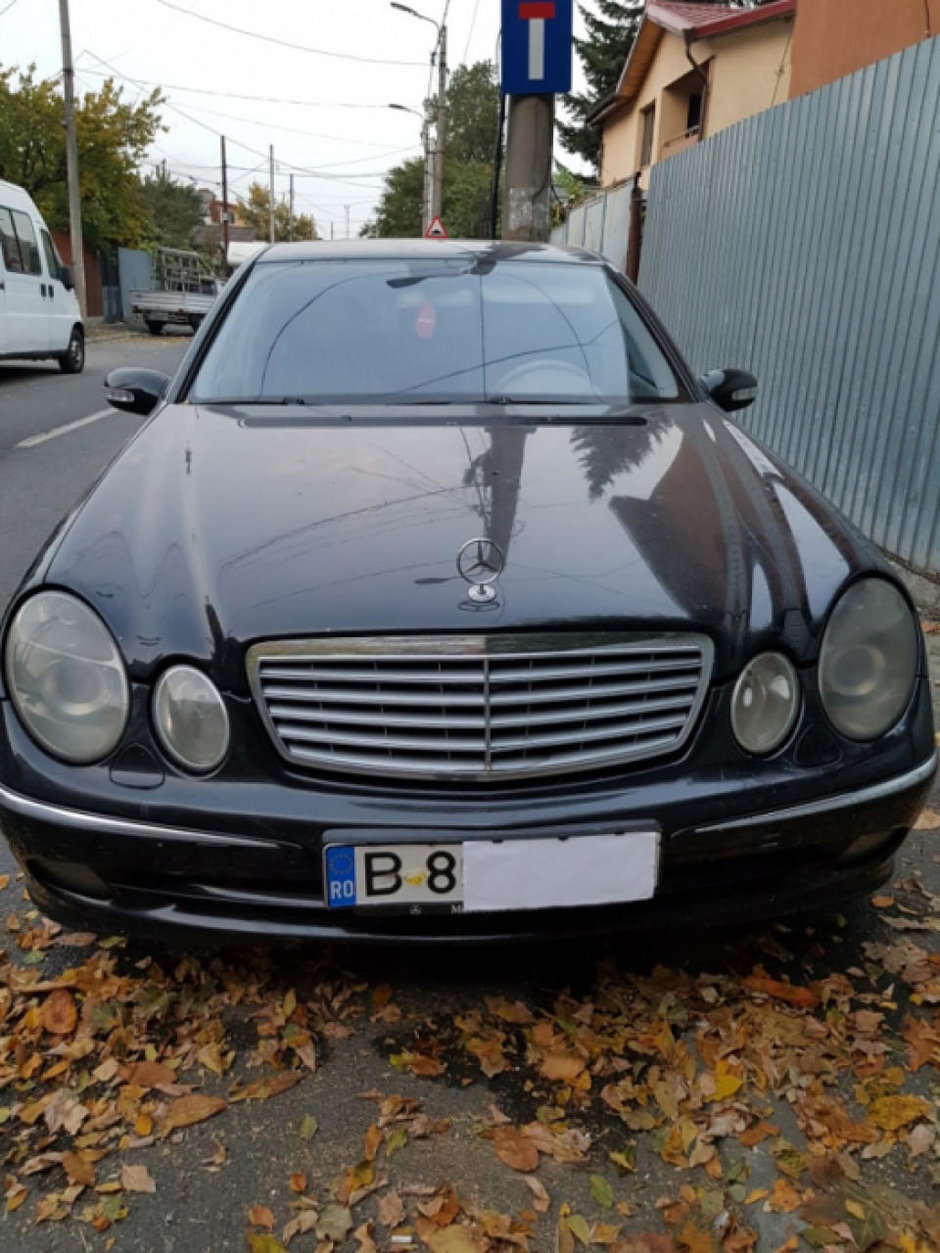 Mercedes E220 cu 520000 km