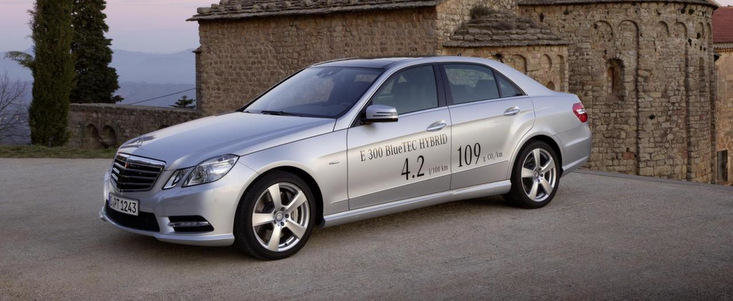 Mercedes E300 BlueTEC Hybrid - Cel mai eficient E-Class din istorie Mercedes E300 BlueTEC Hybrid - Cel mai eficient E-Class din istorie