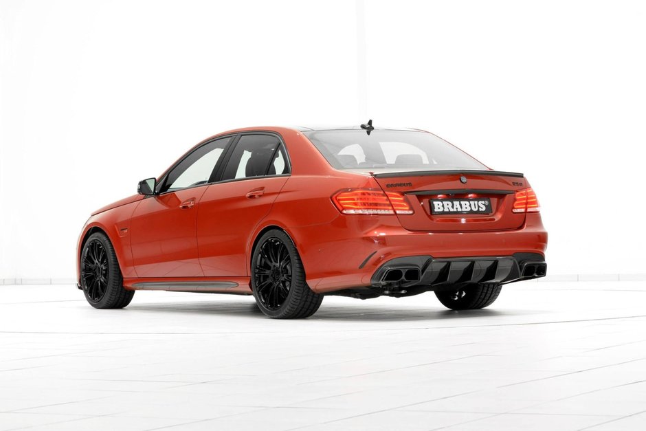 Mercedes E63 AMG by Brabus - Noi Poze