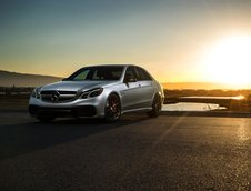 Mercedes E63 AMG cu jante HRE P108