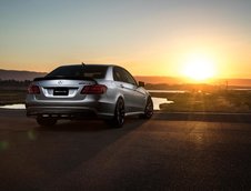 Mercedes E63 AMG cu jante HRE P108