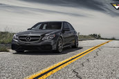 Mercedes E63 AMG cu jante Vorsteiner