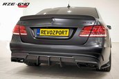 Mercedes E63 AMG de la Revozport