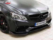 Mercedes E63 AMG de la Revozport