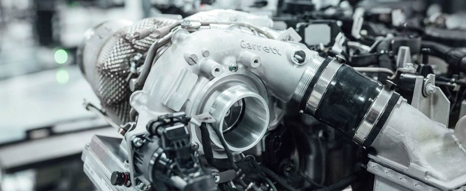 Mercedes elimina turbo lag-ul cu o turbina asistata electric. Tehnologia este imprumutata din F1