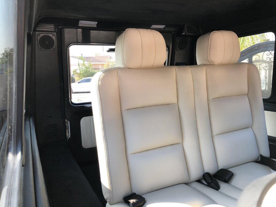 Mercedes G550 cu sase roti