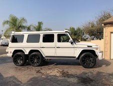 Mercedes G550 cu sase roti