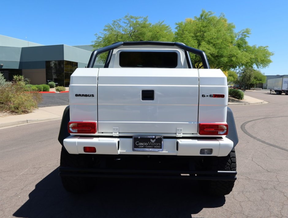 Mercedes G63 AMG 6×6 de la Brabus