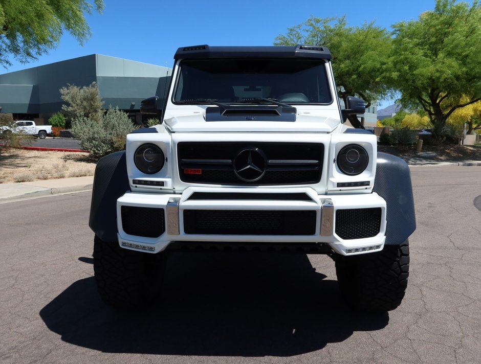 Mercedes G63 AMG 6×6 de la Brabus