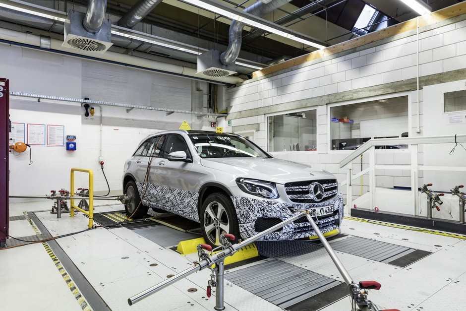 Mercedes GLC F-Cell - Primele poze