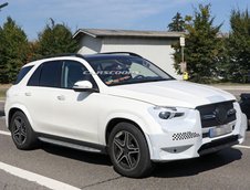 Mercedes GLE necamuflat