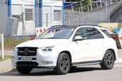 Mercedes GLE necamuflat