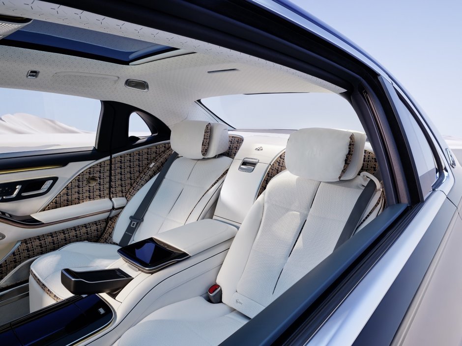 Mercedes-Maybach S-Class Haute Voiture