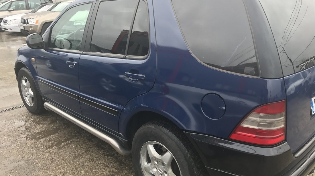 Mercedes ML 270 2.7 2002