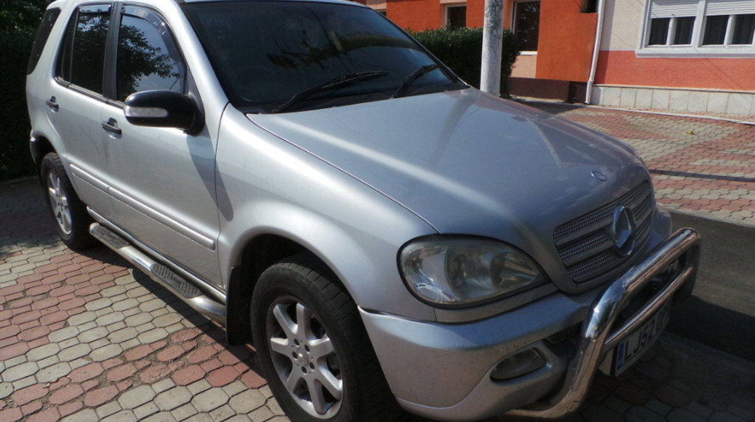 Mercedes ML 270 CDi 7Loc Automat 2002