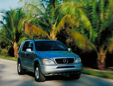 Mercedes ML W163