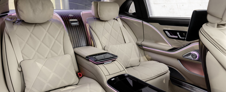 Mercedes prezinta oficial noul REGE al limuzinelor de lux. Acesta este noul Mercedes-MAYBACH S 680 4MATIC! Mercedes prezinta oficial noul REGE al limuzinelor de lux. Acesta este noul Mercedes-MAYBACH S 680 4MATIC!