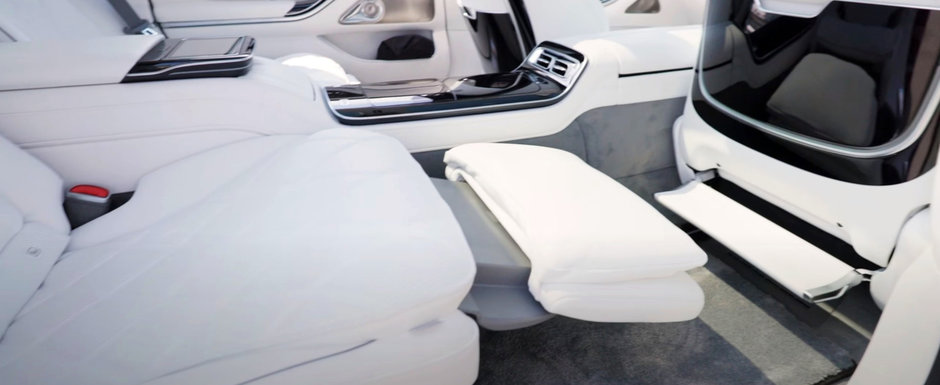 Mercedes prezinta oficial noul REGE al limuzinelor de lux. Acesta este noul Mercedes-MAYBACH S 680 4MATIC! Cum arata in REALITATE Mercedes prezinta oficial noul REGE al limuzinelor de lux. Acesta este noul Mercedes-MAYBACH S 680 4MATIC! Cum arata in REALITATE