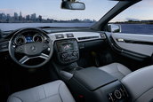 Mercedes R Class la N.Y. Motor Show