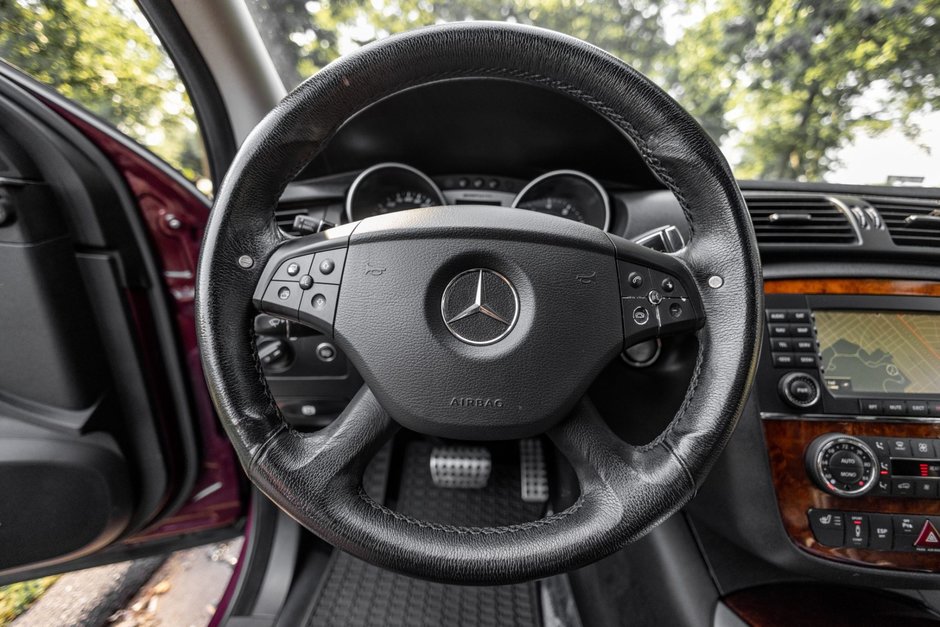 Mercedes R63 AMG de vanzare