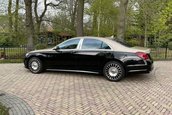 Mercedes S-Class transformat in Mercedes-Maybach S-Class