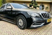 Mercedes S-Class transformat in Mercedes-Maybach S-Class