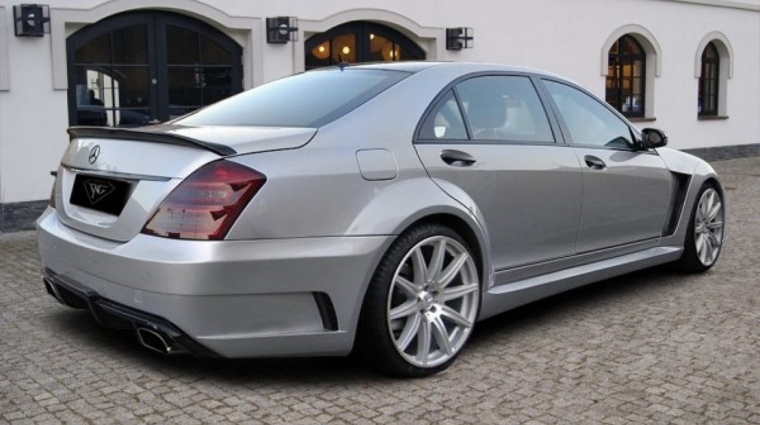 Mercedes S W221 Wide Body Kit Black Series