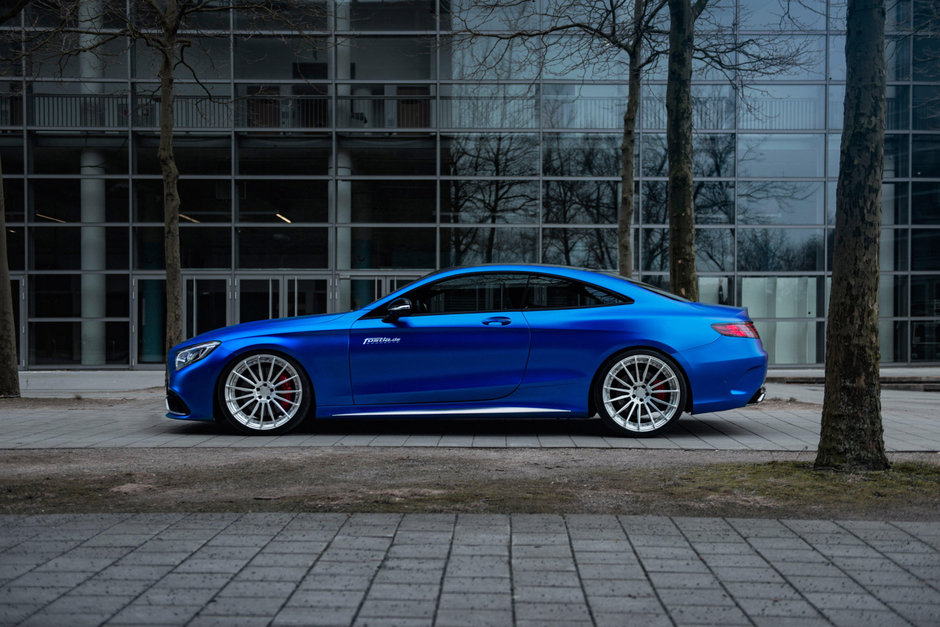 Mercedes S63 AMG Coupe de la Fostla