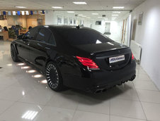 Mercedes S63 AMG de 900 CP