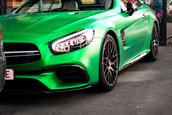 Mercedes SL63 in AMG green hell magno