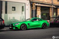 Mercedes SL63 in AMG green hell magno