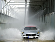 Mercedes SLS AMG Roadster