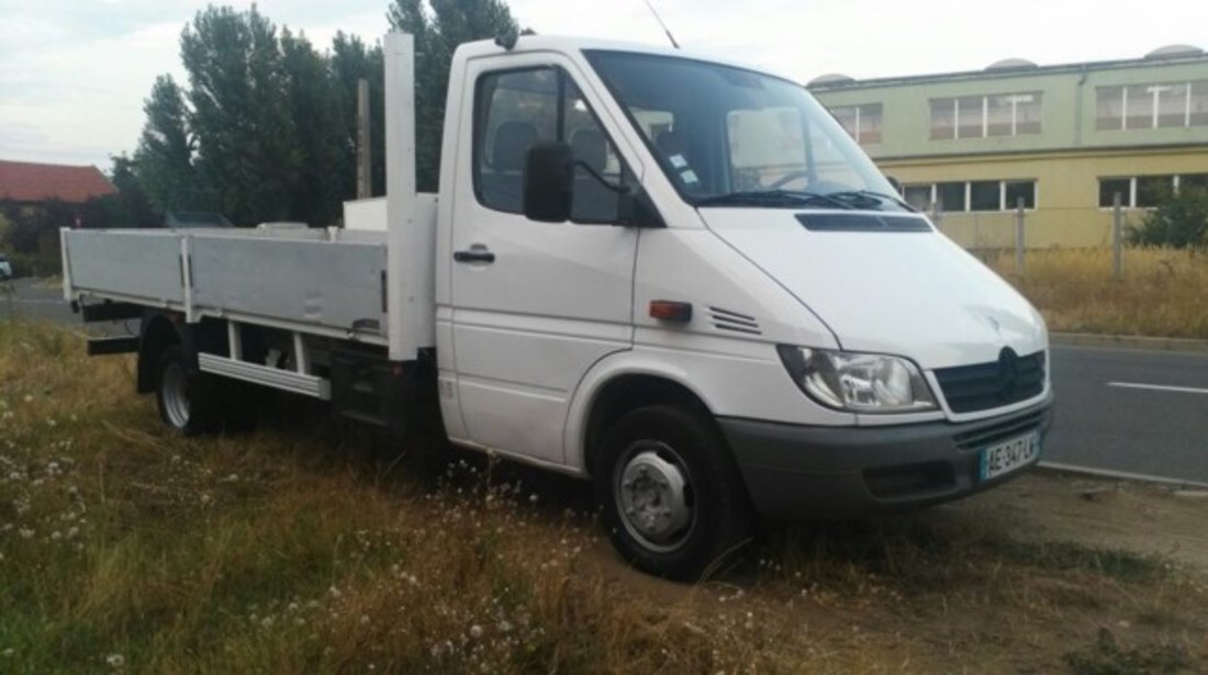 MERCEDES Sprinter 411CDi Detarat 3.5T Camioneta Autoutilitara cu Lada Bena