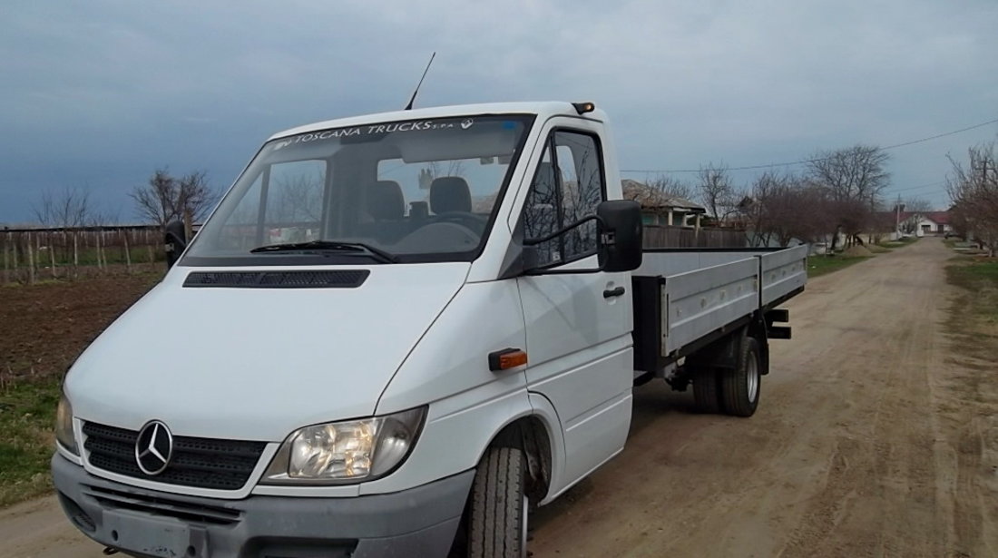 Mercedes Sprinter 416 2.7 CDi Lungime bena 4.8 m, an fab.  ,  km, 160 CP, cauciucuri noi