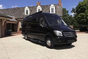 Mercedes Sprinter de la Ultimate Toys