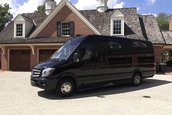 Mercedes Sprinter de la Ultimate Toys