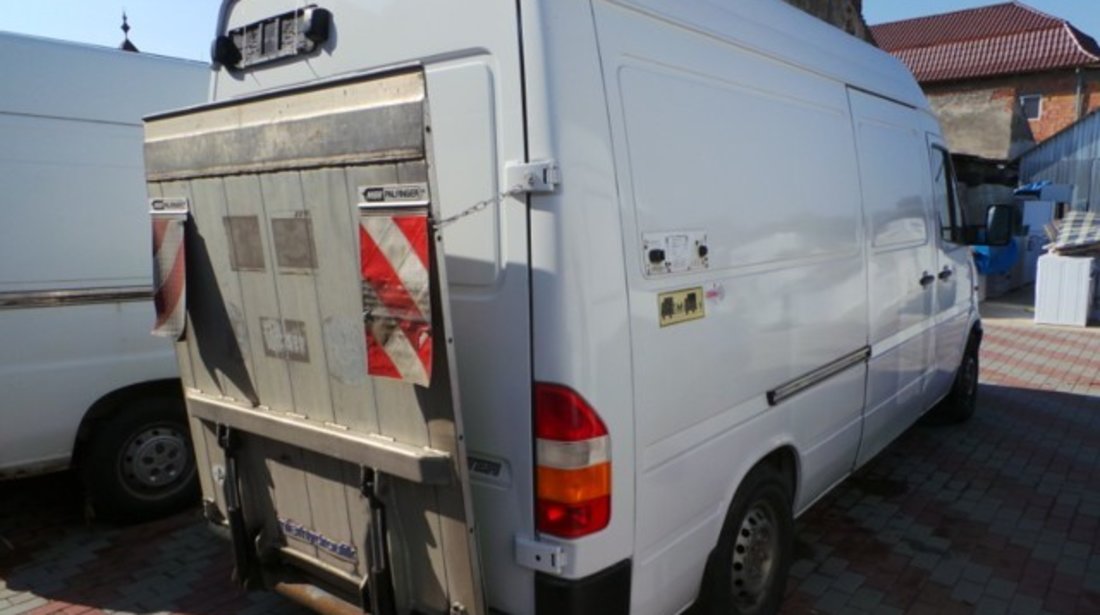 MERCEDES Sprinter LIFT PE SPATE Autoutilitara Duba Furgon