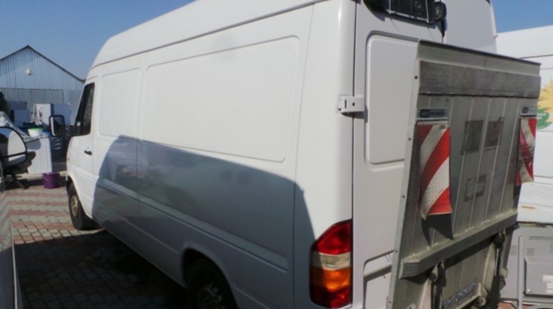 MERCEDES Sprinter LIFT PE SPATE Autoutilitara Duba Furgon